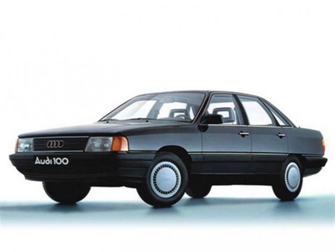 Audi 100 (44,44Q)